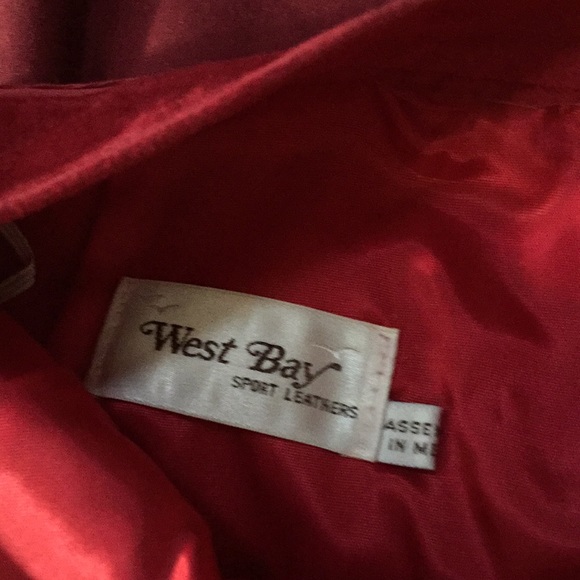 Vintage Red Leather Skirt - Picture 2 of 2